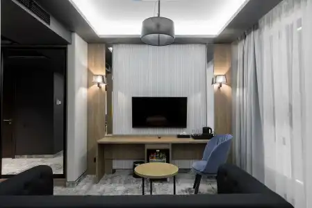 Grand "Megapolis" - 9