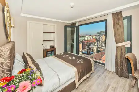The Pera Hill - 5