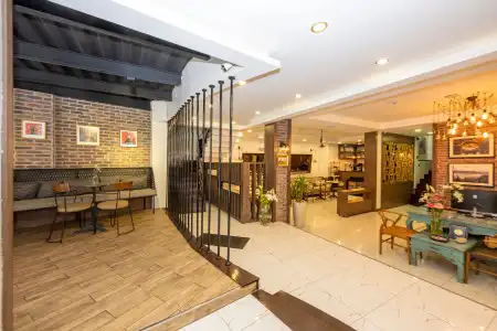 The Marions Suite - 2