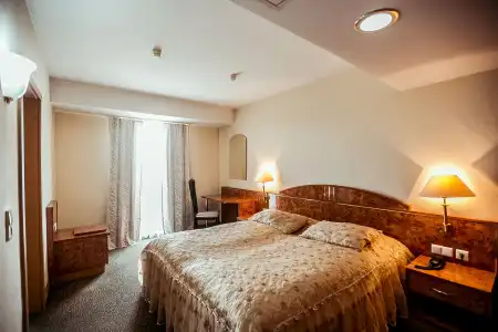 Shodlik Palace - 47