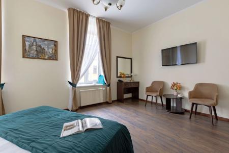 Соната на Владимирской площади - 125