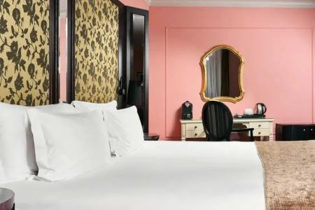 DOM Boutique by Authentics - 96