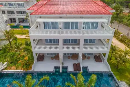 Mercury Phu Quoc Resort & Villas - 1