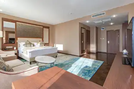 Best Western Plus - 74