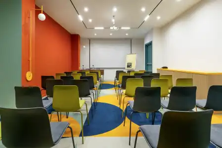 Ibis Styles Old - 26