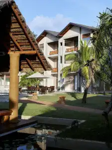 Amaranthe Bay Resort - 12