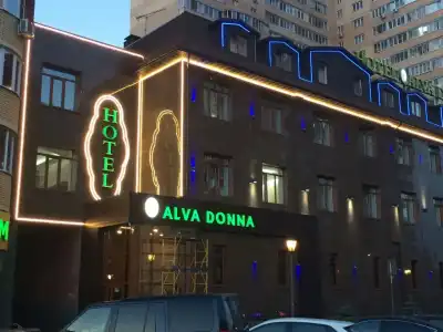 Alva Donna - 8