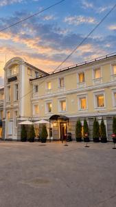 Yusupov Boutique - 5