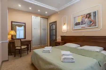 Odeon Guest House - 87