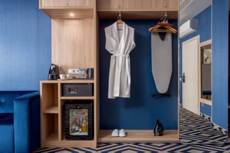 GOLD inn GARDEN - 75