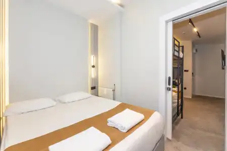 Istanbul Holiday - 18