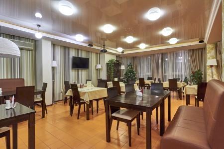 Pioner Lyuks - 3