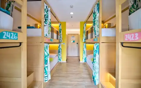 Lub d Koh Samui Chaweng Beach Hostel - 44