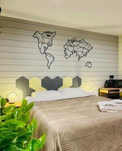 Geometrika • Lounge - 206