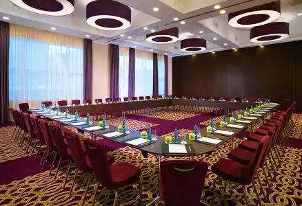 Courtyard by Marriott City Center - 24