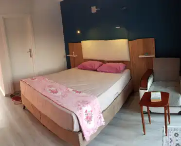 Airport Guest House - 23