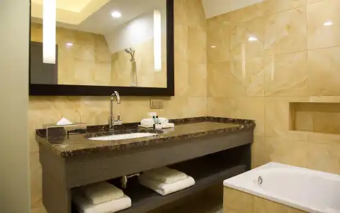 DoubleTree by Hilton Kazan City Center - 17