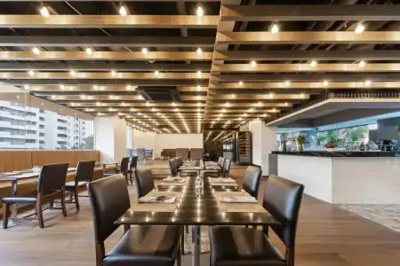 Golden Tulip Mandison Suites - 21