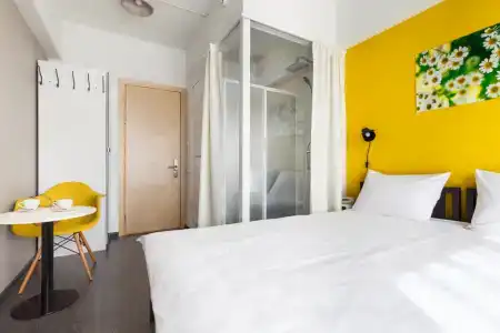 Live by Originals - 67