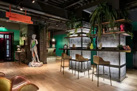 Vertical Boutique, BW Signature Collection Apart-hotel - 10