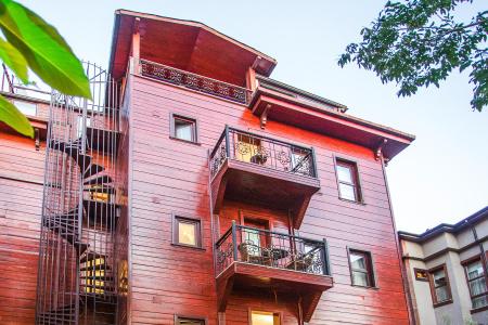 Rose Garden Suites - 11