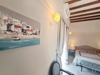 Sofia Boutique 9 - 226