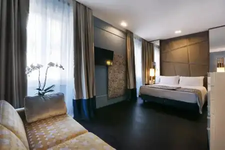 Stendhal & Luxury Suites - 49