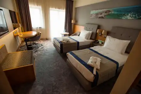 Holiday Inn AKTAU - SEASIDE by IHG - 10