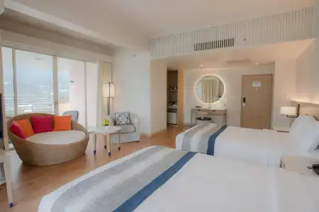 The Royal Paradise & Spa - 143
