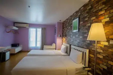 Ibis Styles Chiang Mai - 11