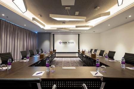 Park Regis Business Bay Dubai - 10