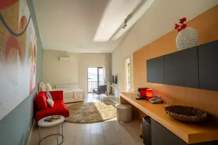 Med Inn Boutique-hotel - 44