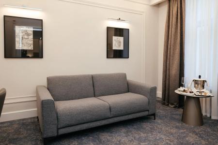 Cosmos Selection Saint-Petersburg Italyanskaya - 147