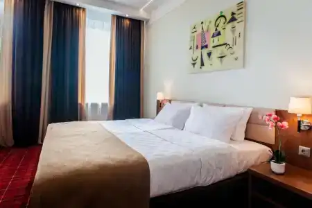 Best Western Plus Centre - 143