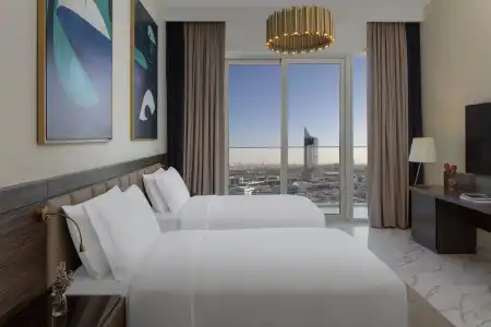 Avani + Palm View Dubai & Suites - 96