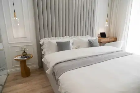 Suite - 51