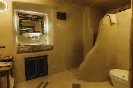 Doda Artisanal Cave +14 adults only - 36
