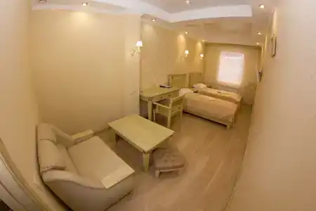 Akropolis - 8
