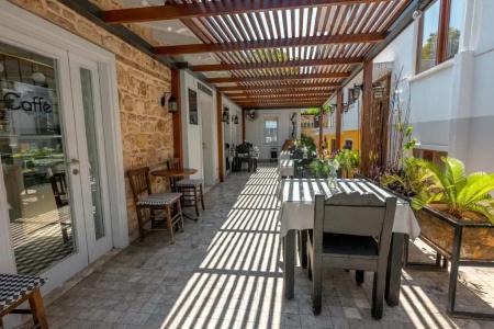 Delight Deluxe Port - 37