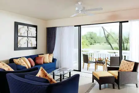 Homm Suites Laguna - 38