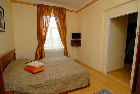 Akát Pension Guest House - 32