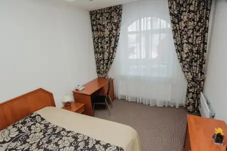 European - 47