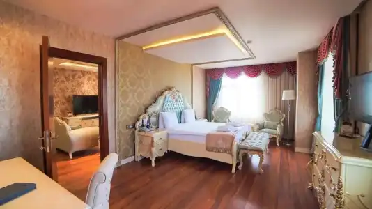 Wyndham - 14