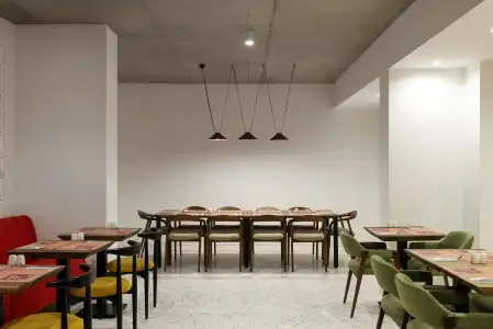 Ibis Styles Old - 23