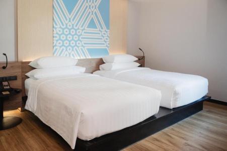 RakYim Siam Sukhumvit 15 - 3