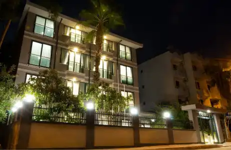 Opera Suites - 1