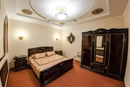 Reikartz Dostar - 35