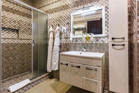 Nochnoy Kvartal - 126