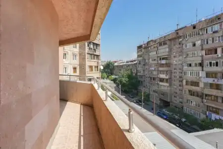 Ris Central Apartments Yerevan - 72