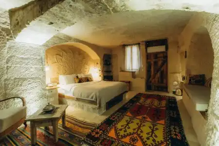 Doda Artisanal Cave +14 adults only - 35